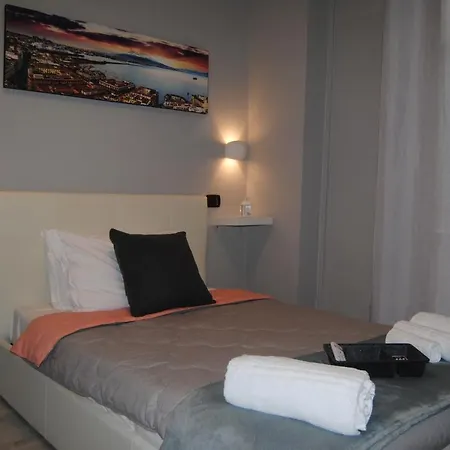 Couette-café Belvedere Partenopeo 3*